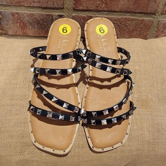Nicole Miller Coralinne Studded Sandal black silver new - Picture 1 of 3